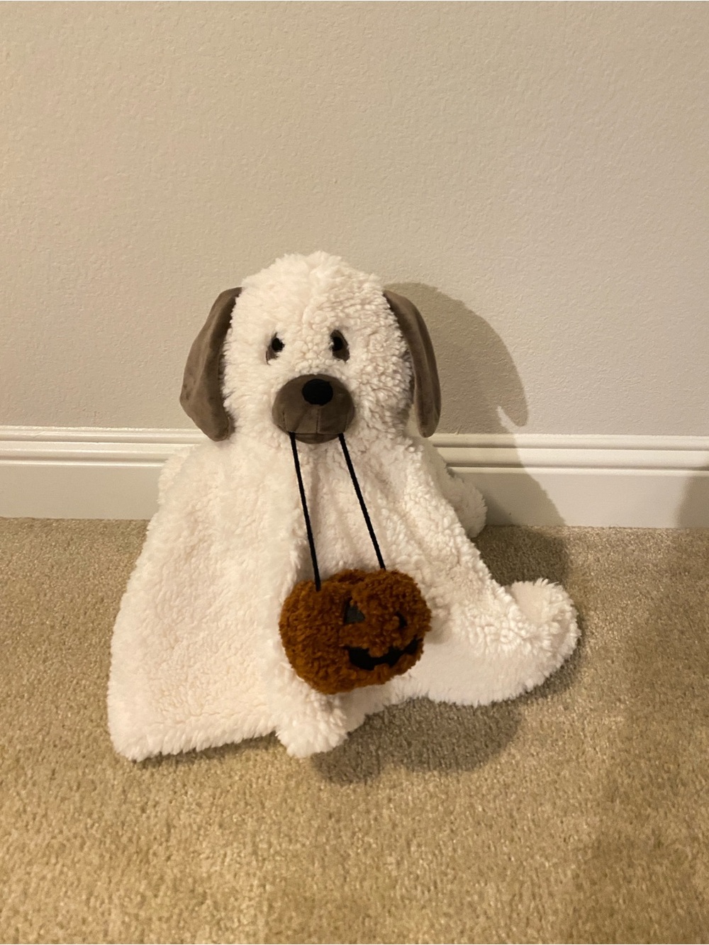 NWT Pottery Barn Gus Doug The Dog Ghost Pillow Pumpkin Halloween Fall NEW